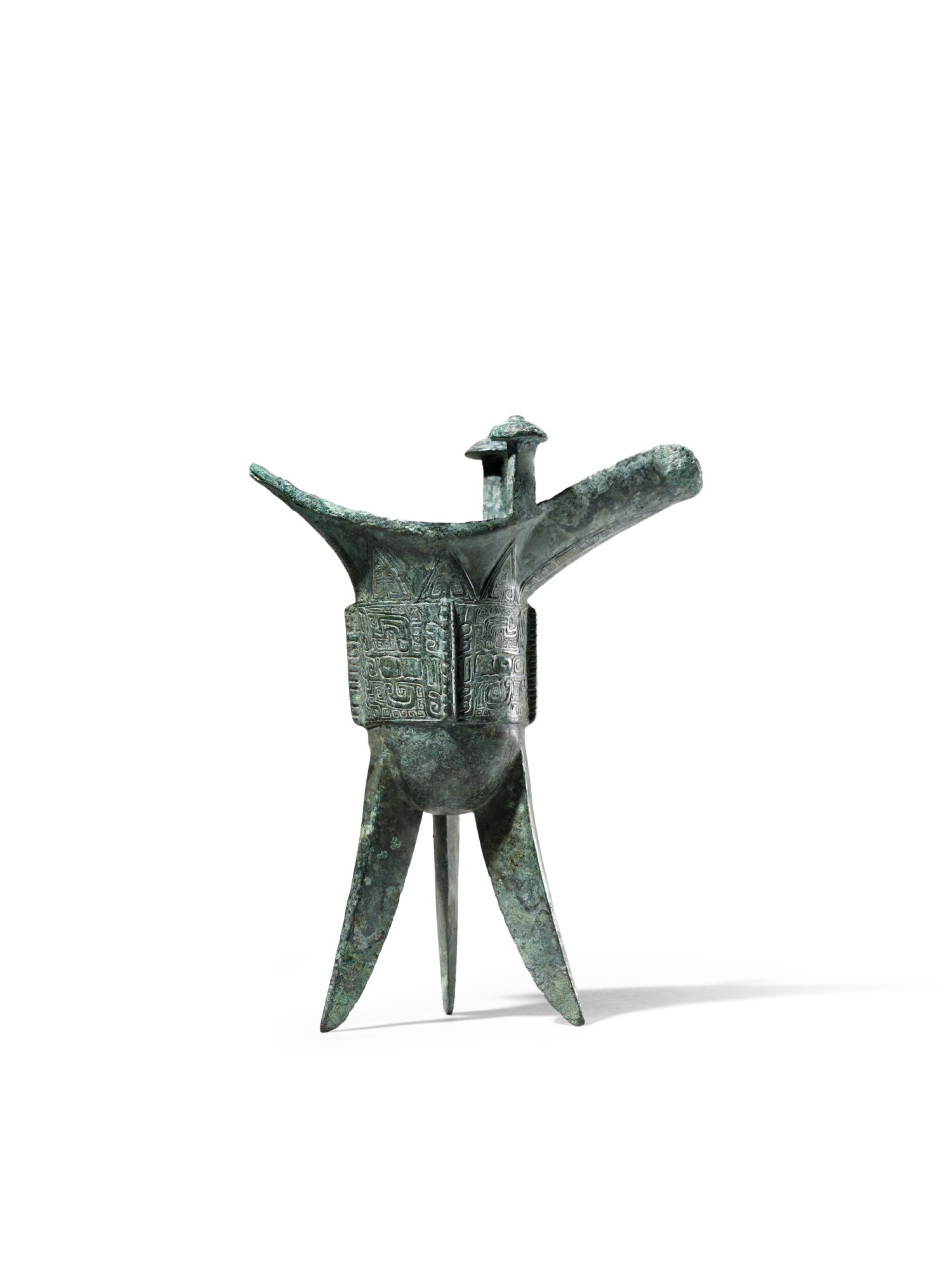 The Ge Jue, an inscribed archaic bronze ritual wine vessel, Late Shang dynasty view 3