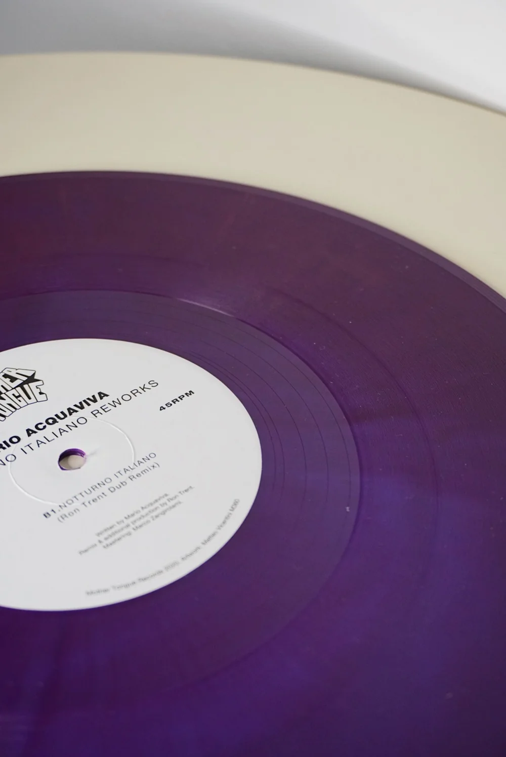 Mario Acquaviva "Notturno Italiano Reworks" (including Ron Trent remix) (magenta) view 3